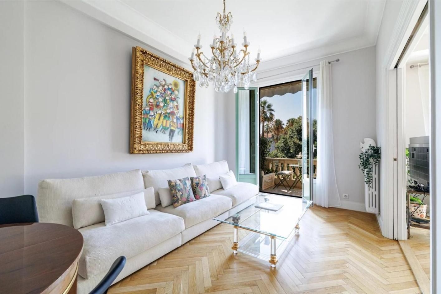 Apartment Apparemment Au Centre De Nice