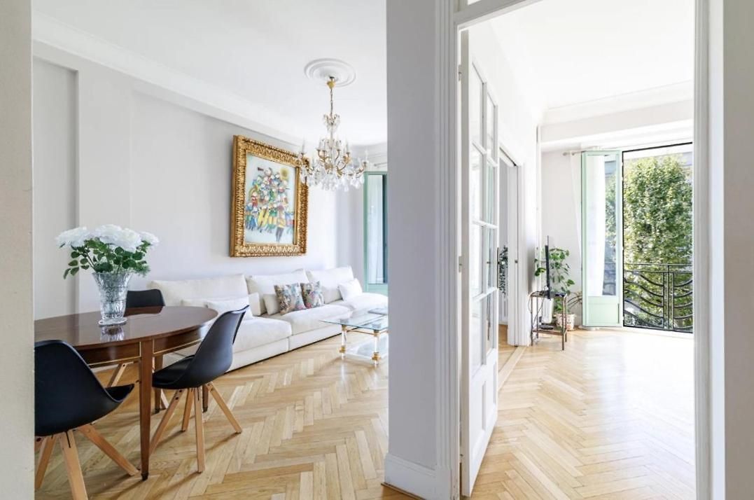 Apartment Apparemment Au Centre De