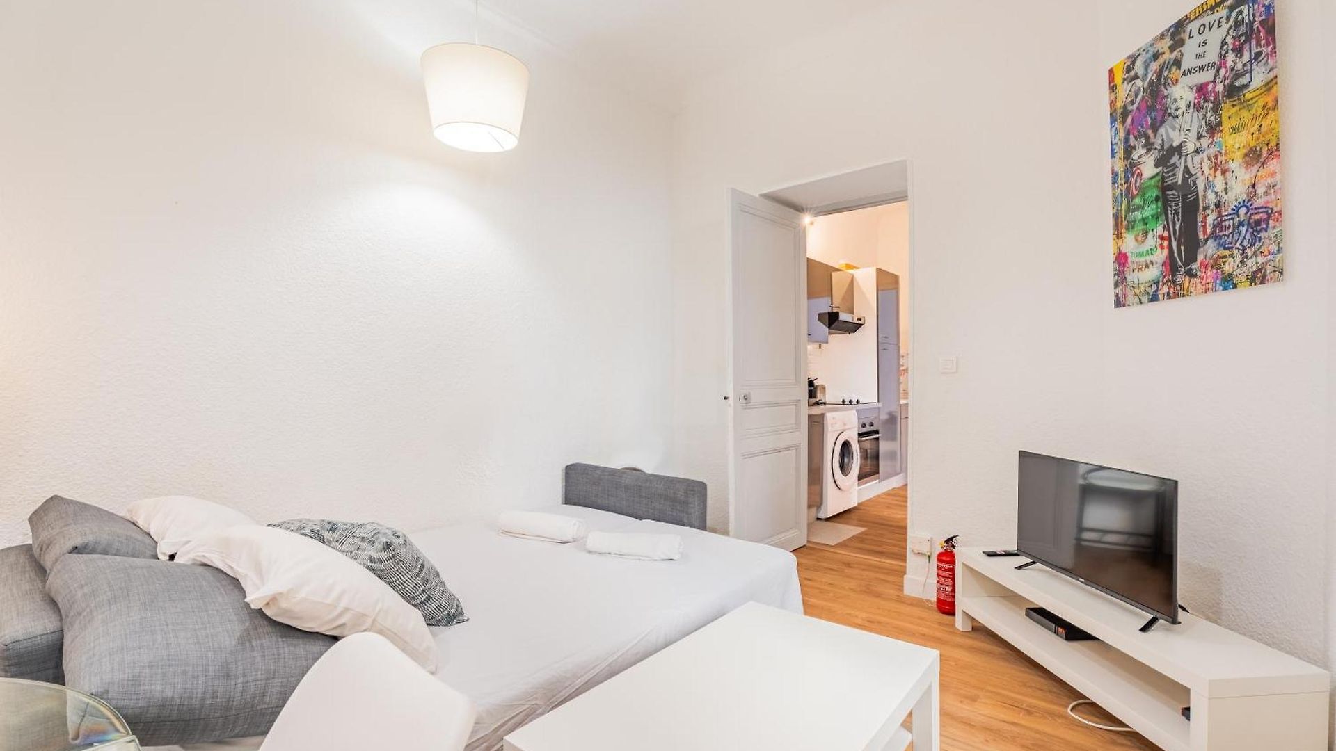 Charming Port Of Flat 1