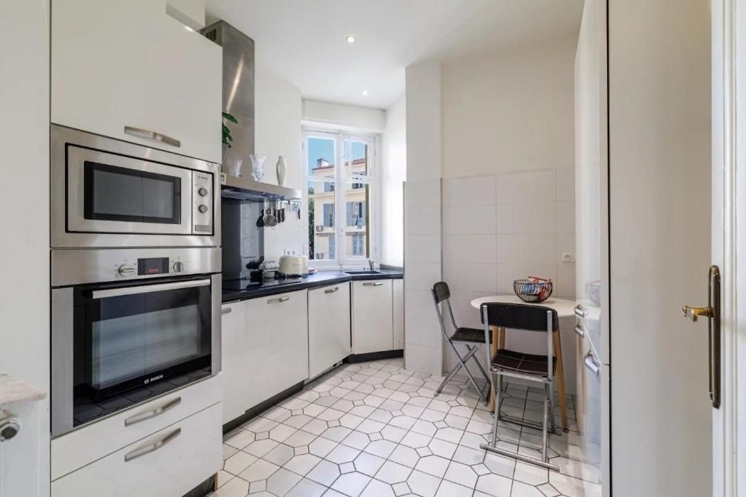Apparemment Au Centre De Apartment Nice