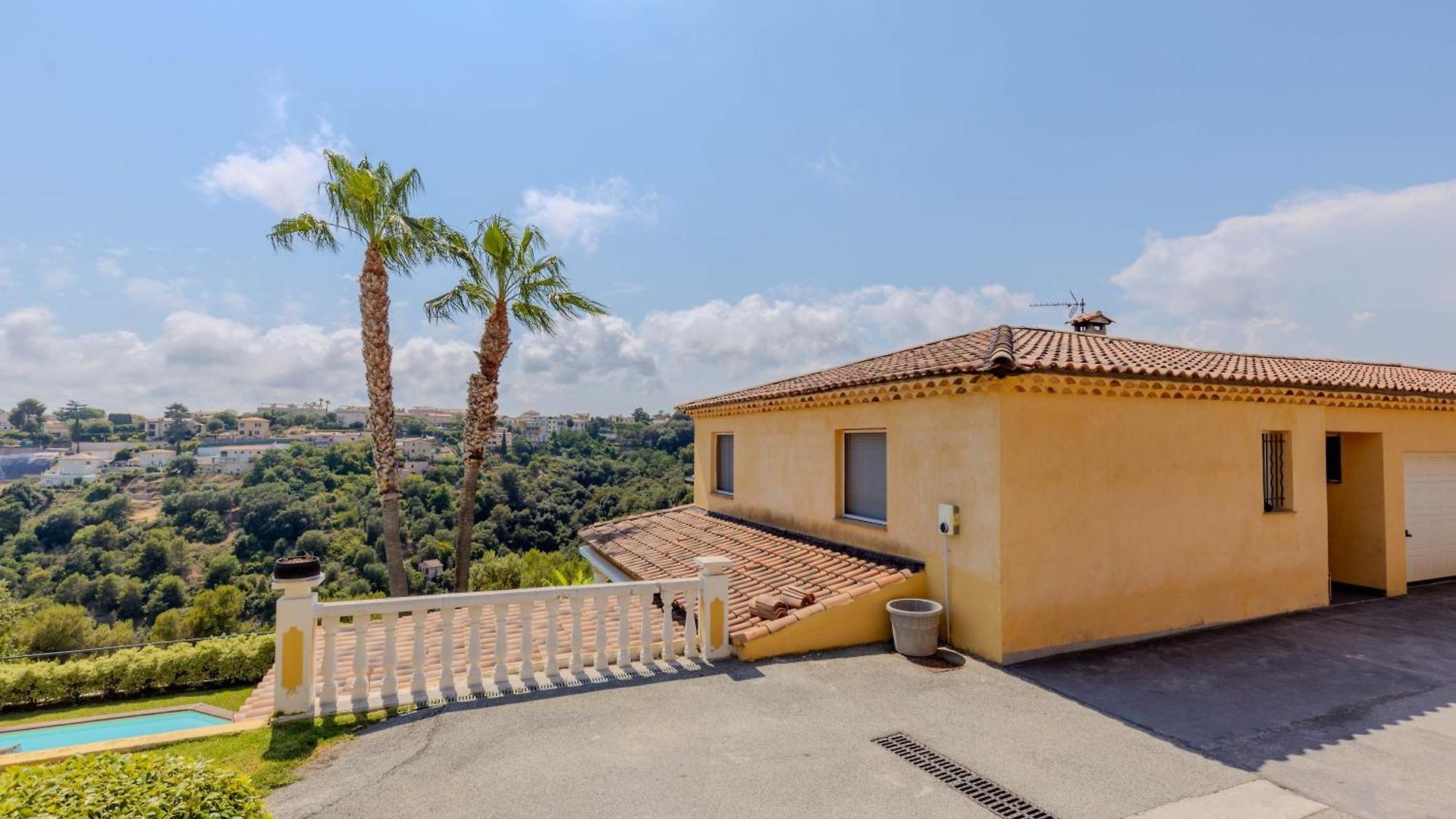Bellet - De Charme, 4 Chambres, Plancha & Piscine Apartment *