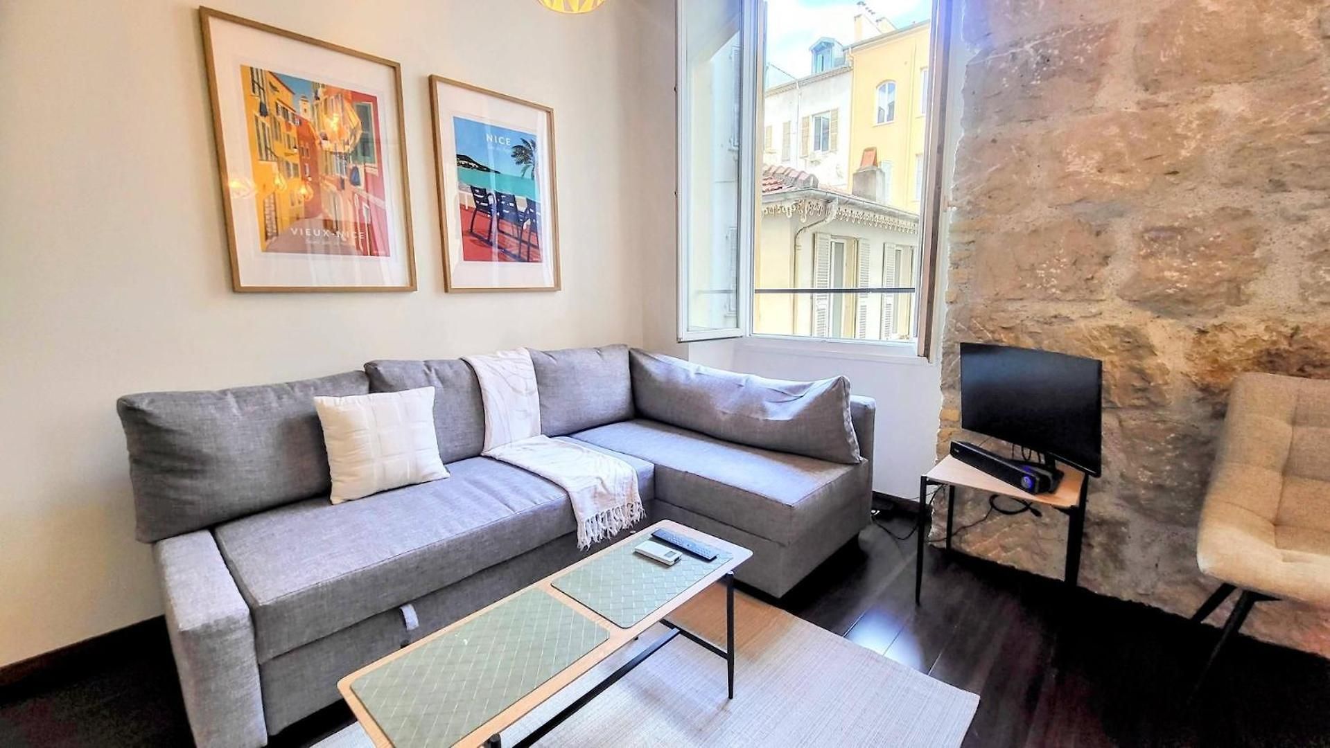 Apartment Wehost Clemenceau Sunny Palace 4 Pers 1 Bedroom *