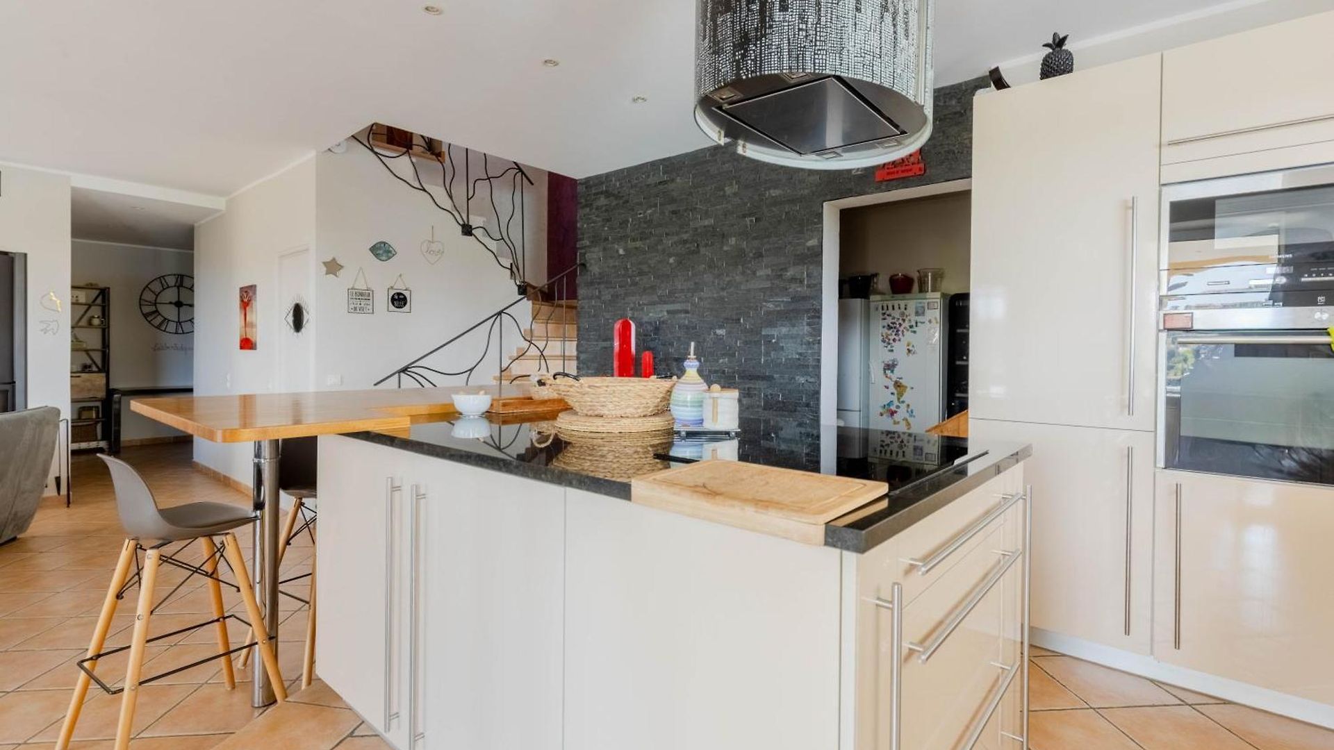 Apartment Bellet - De Charme, 4 Chambres, Plancha & Piscine