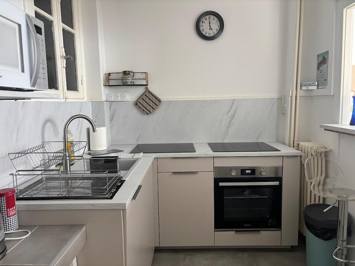 Large For 4 People Apartment