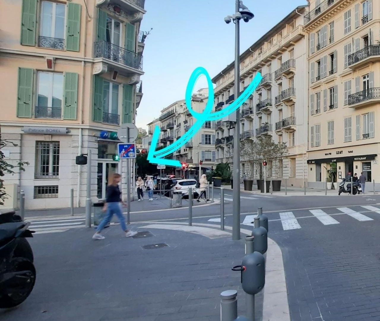 Tres Grande Climatisee Plein Centre Avec Balcon 3* Nice