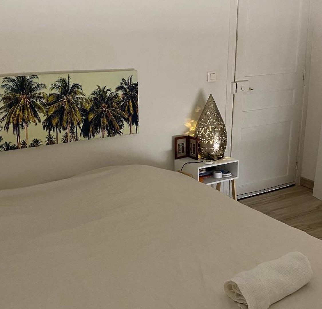 A 14 Min De La Promenade Des A Pieds Homestay *