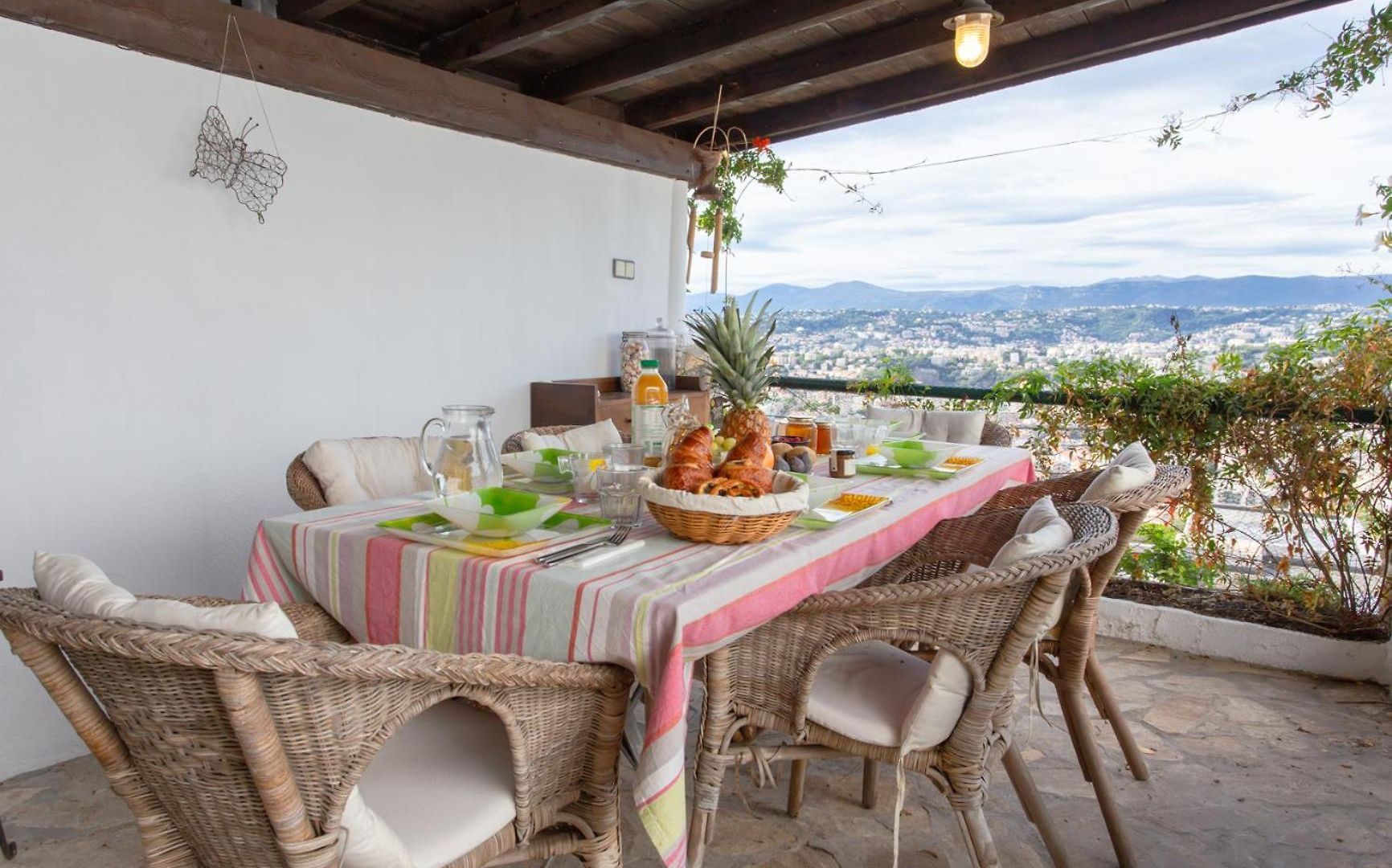 With Amazing View In A Perfect Location