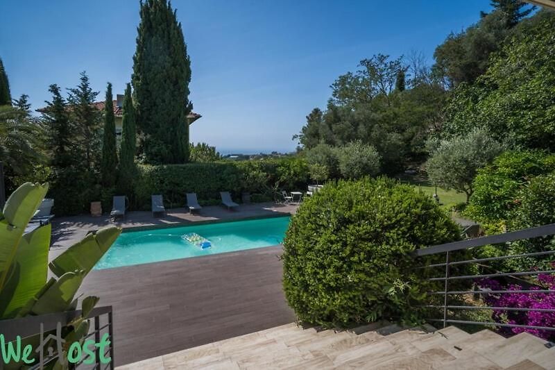 3 Bedrooms With Private Garden And Pool * Nice