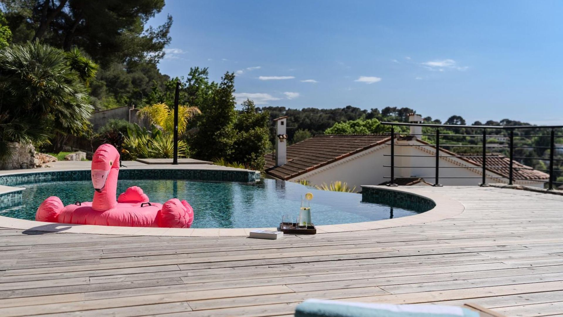 Panoramic-view Villa, 5 En-suites, Pool, Sleeps 10 Villa