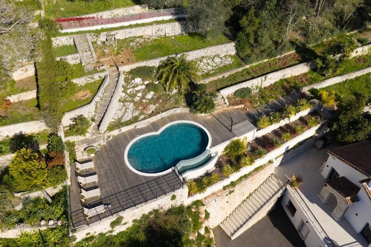 Villa Panoramic-view Villa, 5 En-suites, Pool, Sleeps 10 *