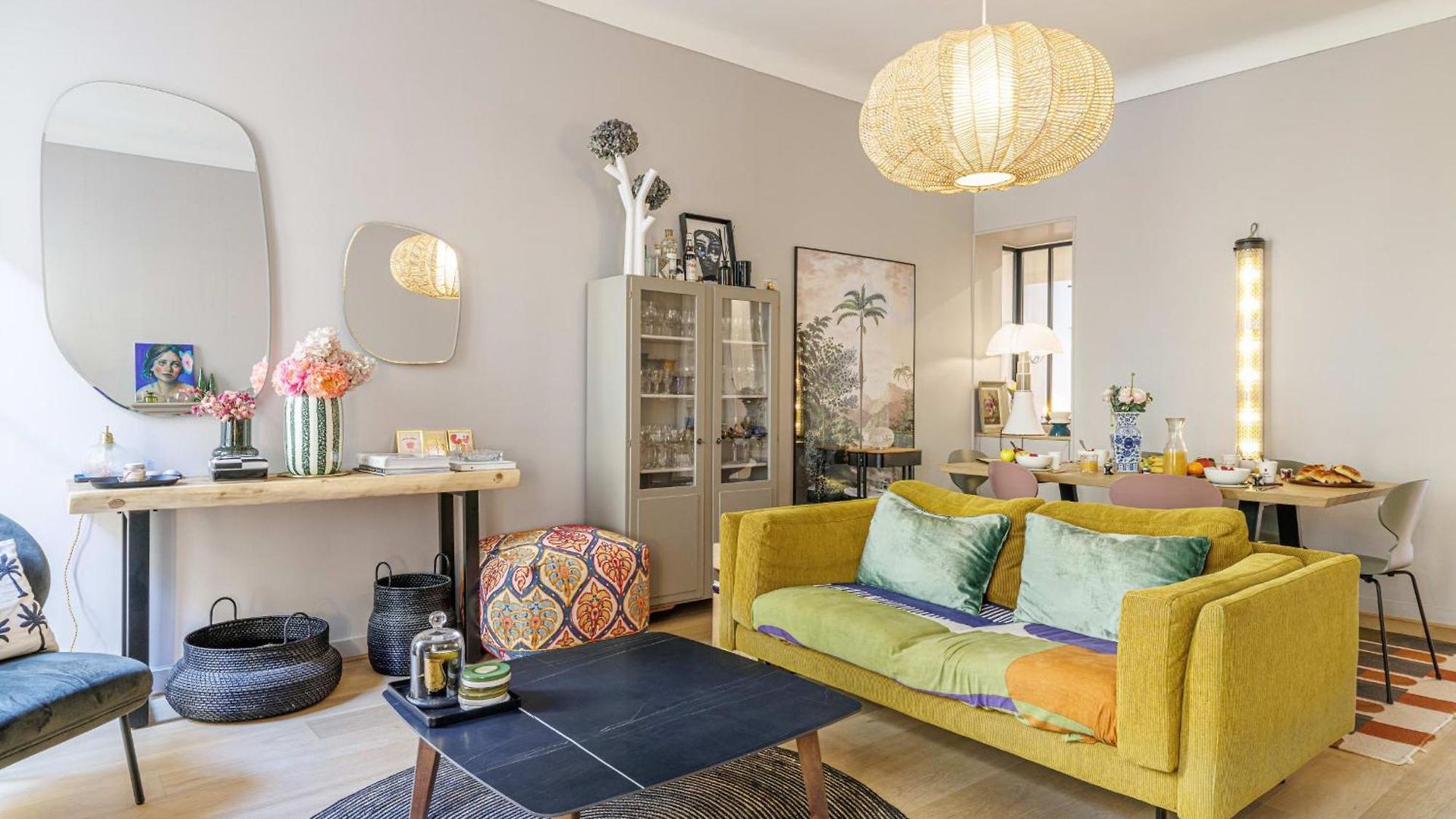 My Casa Guisol 17 - Elegant 3 Bedroom Near The Old Port