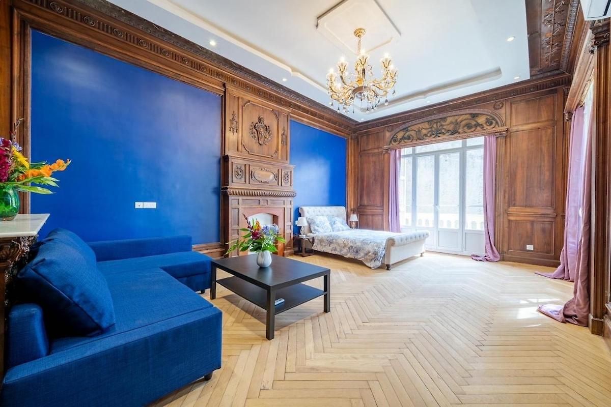 Monique Elegant-free Parking Apartment *