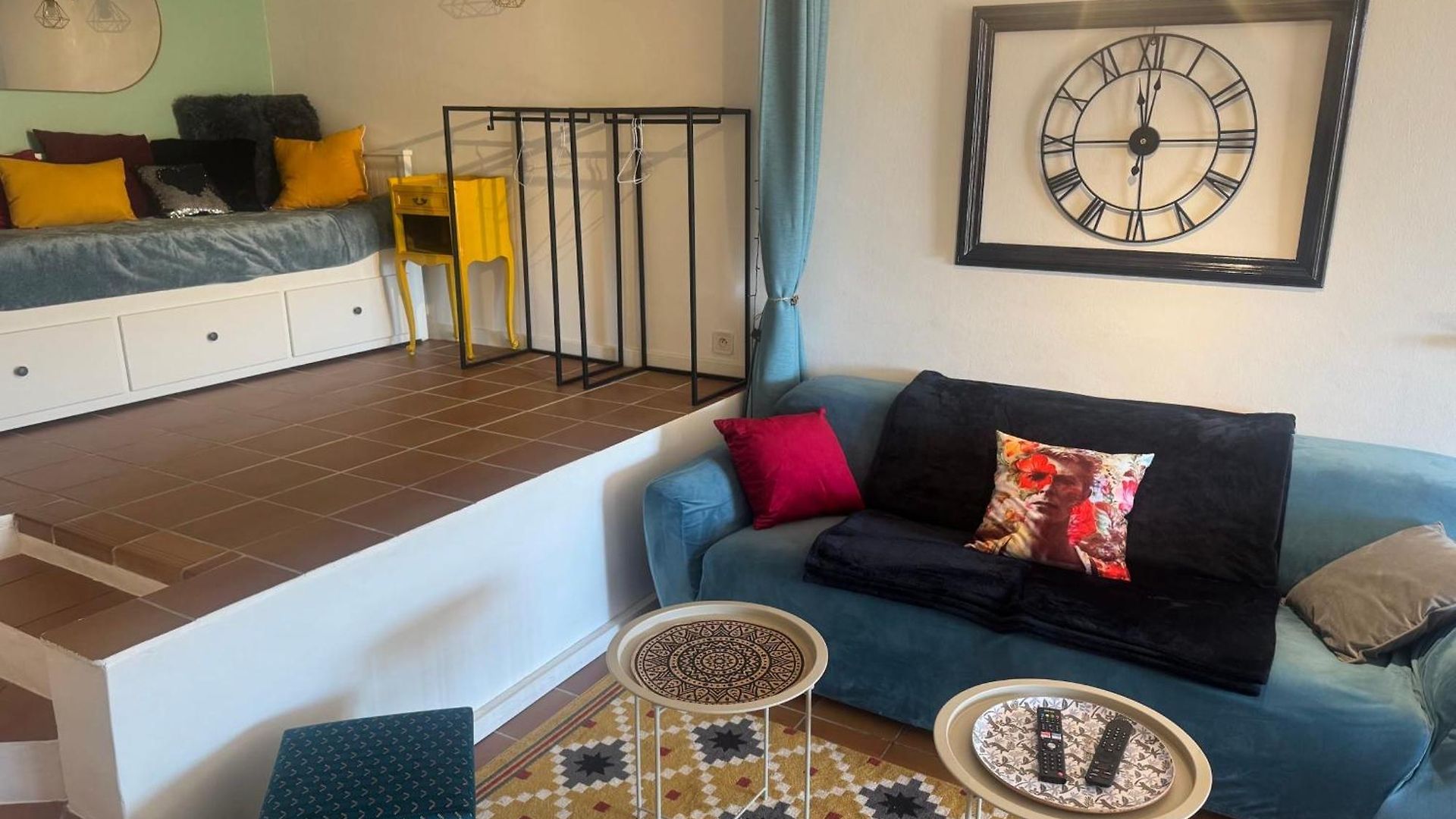 Beautiful 45 M With Terrace In *