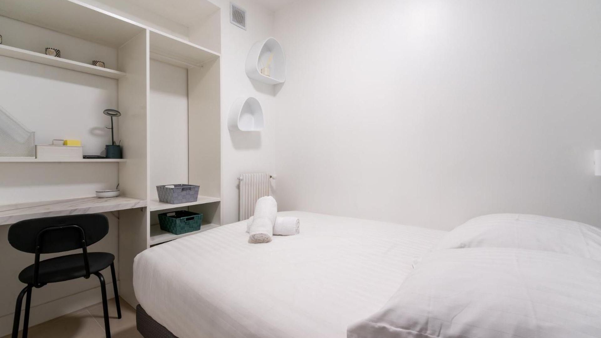 Apartment With 1 Bedroom, Gambetta, Russian Church