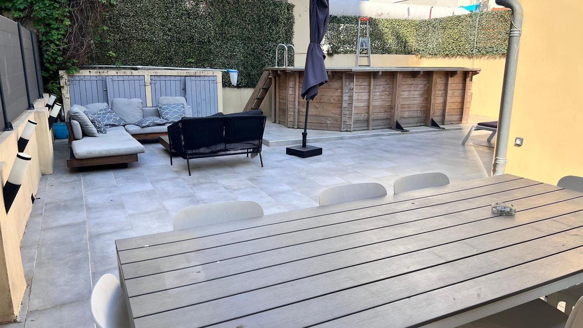 3 Chambres, Piscine Privee Et Parking * Nice