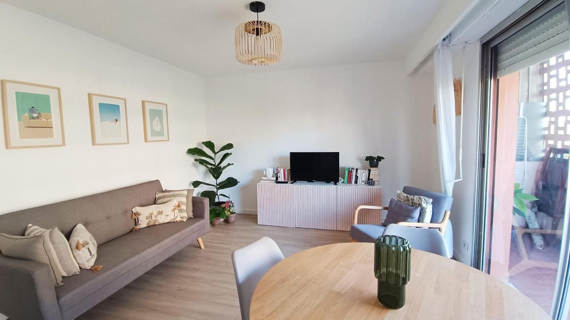 Apartment 2-rooms - Wifi And Balcony Nice