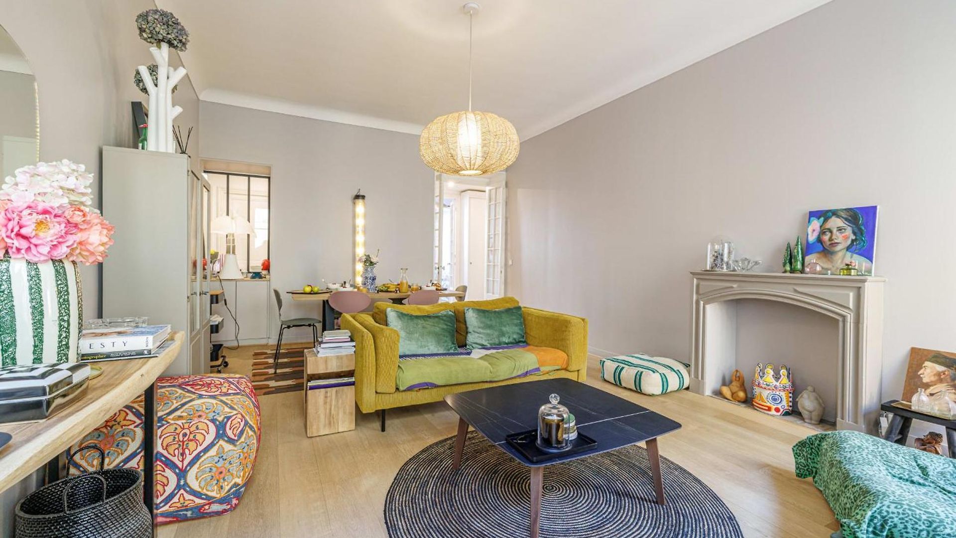 Apartment My Casa Guisol 17 - Elegant 3 Bedroom Near The Old Port