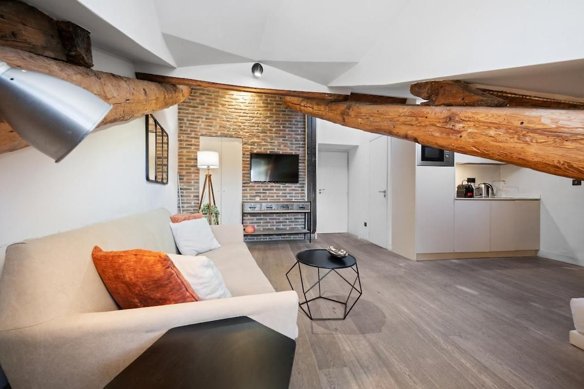 Stunning View And Air Conditionning