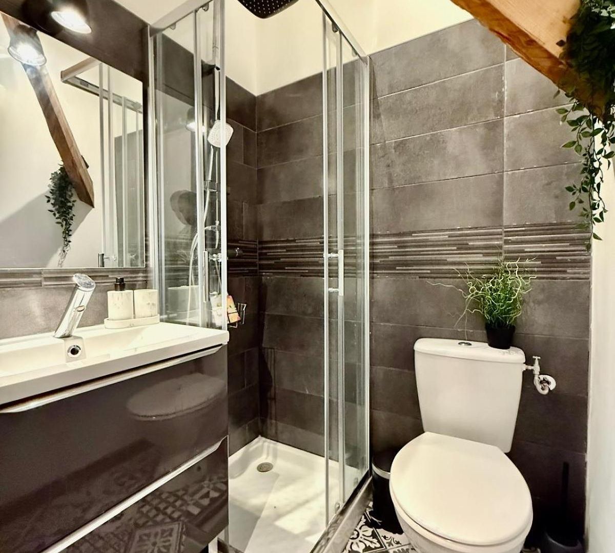 Duplex 125 M2 Apartment