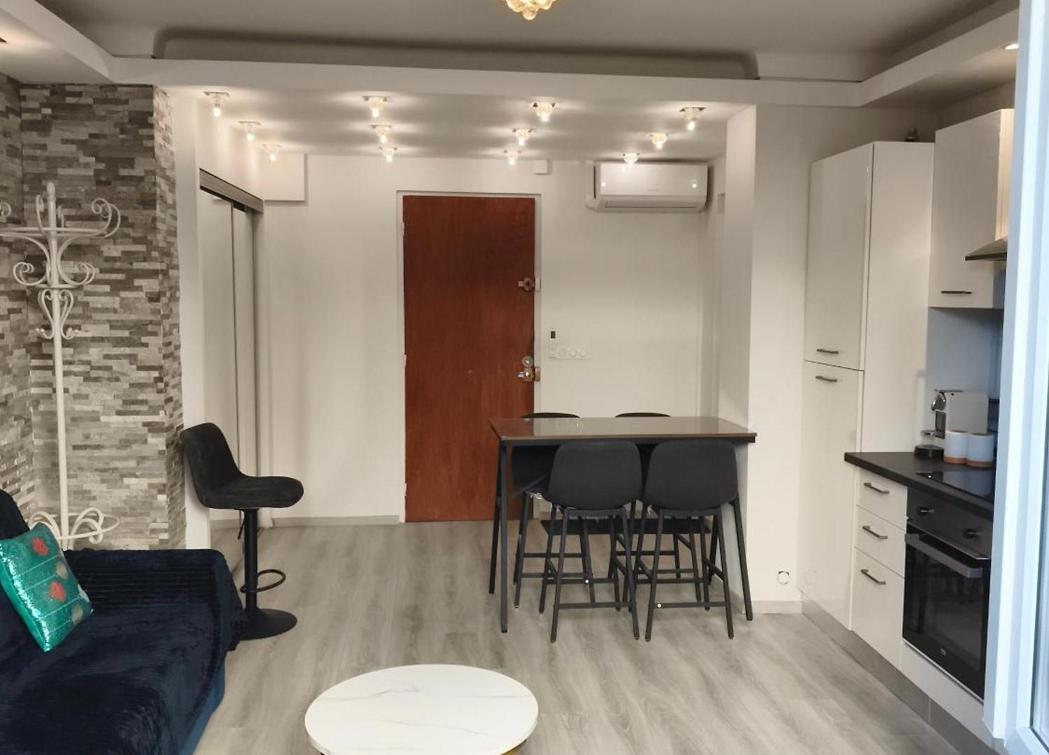 2 Et Salon Appartement *