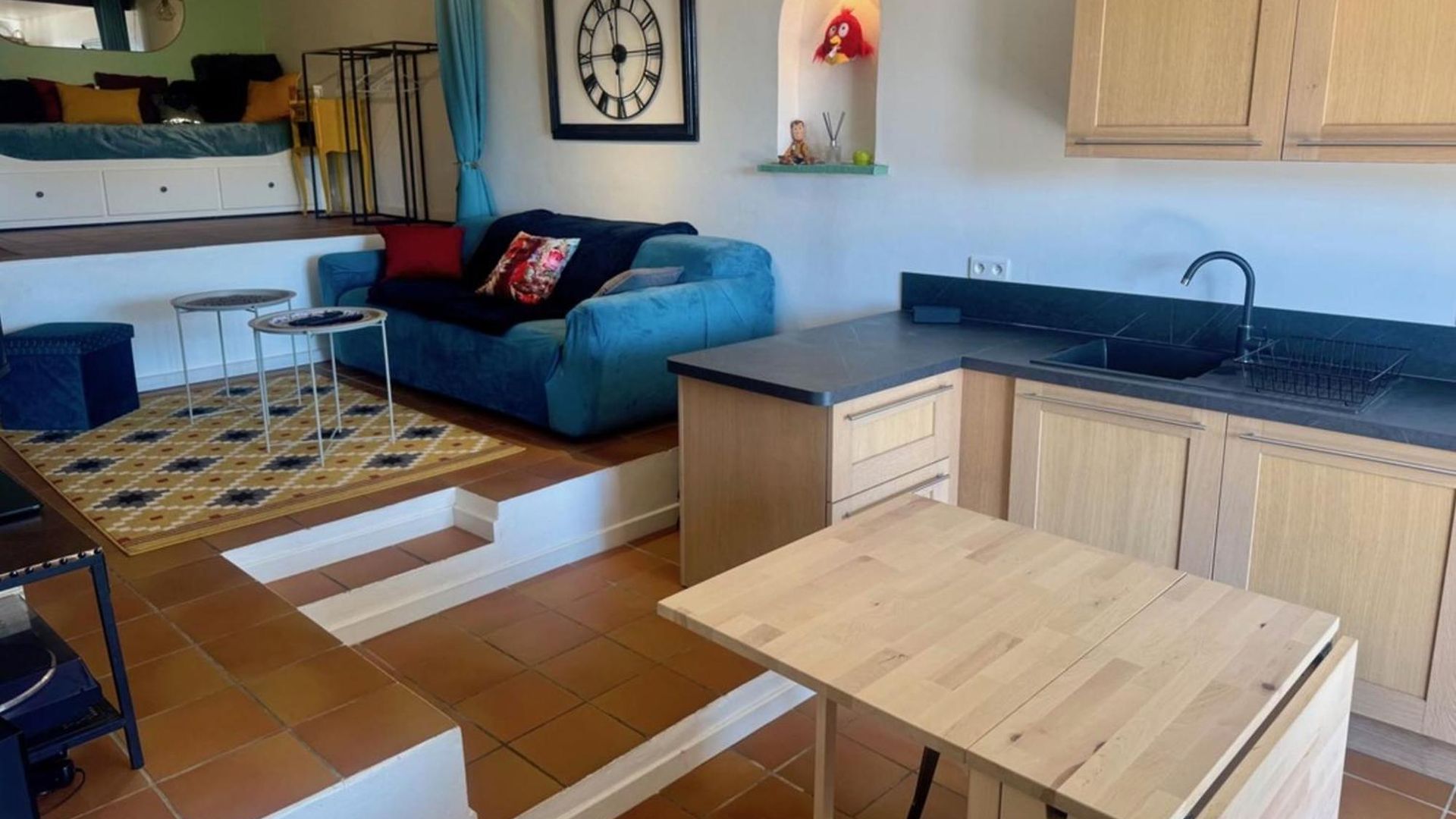 Beautiful 45 M With Terrace In Apartment *
