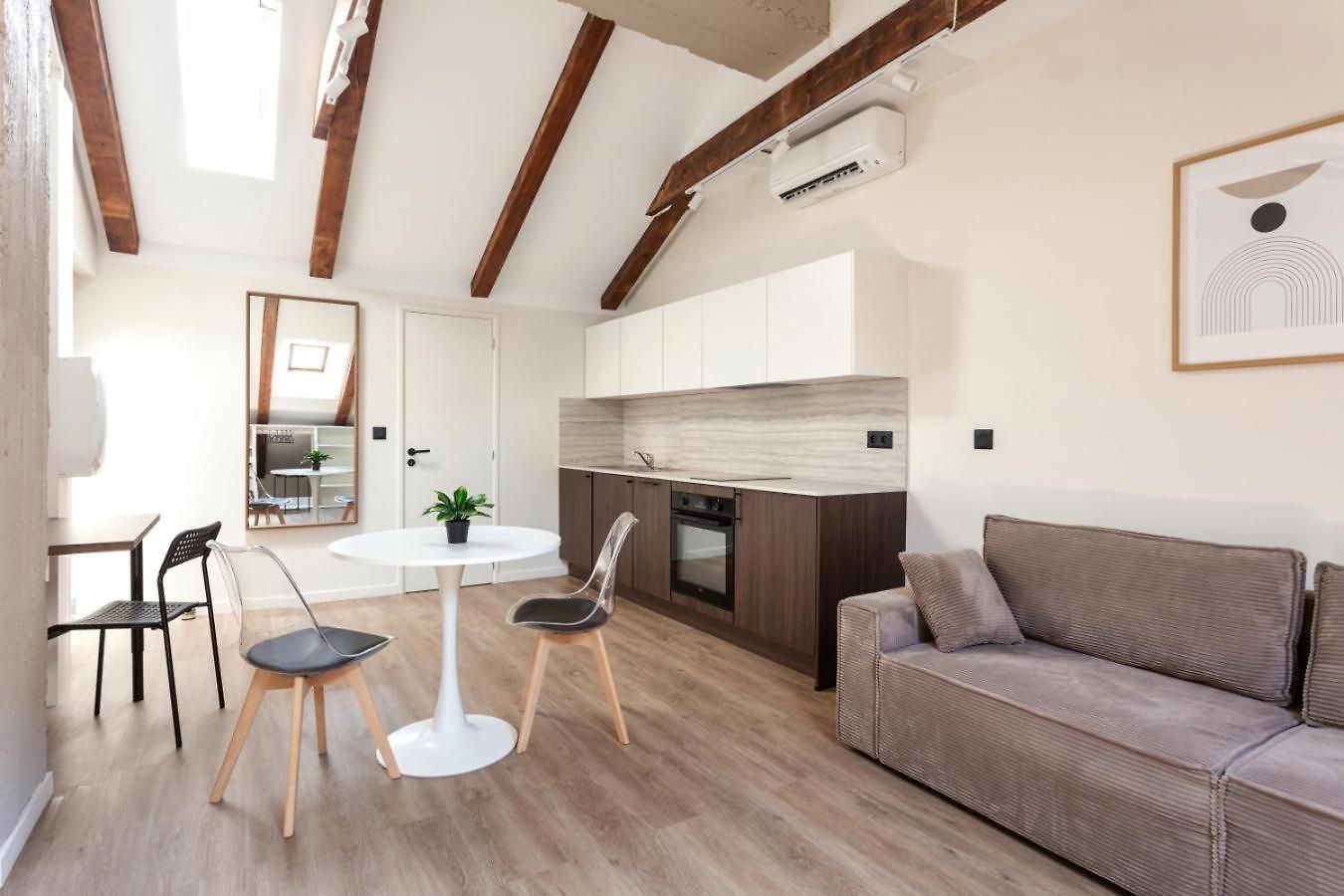 Charles Peguy - & - Jardin - Climatision Apartment