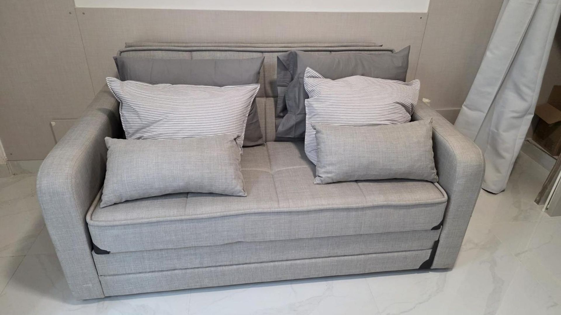 Elegant Riviera In Apartment *