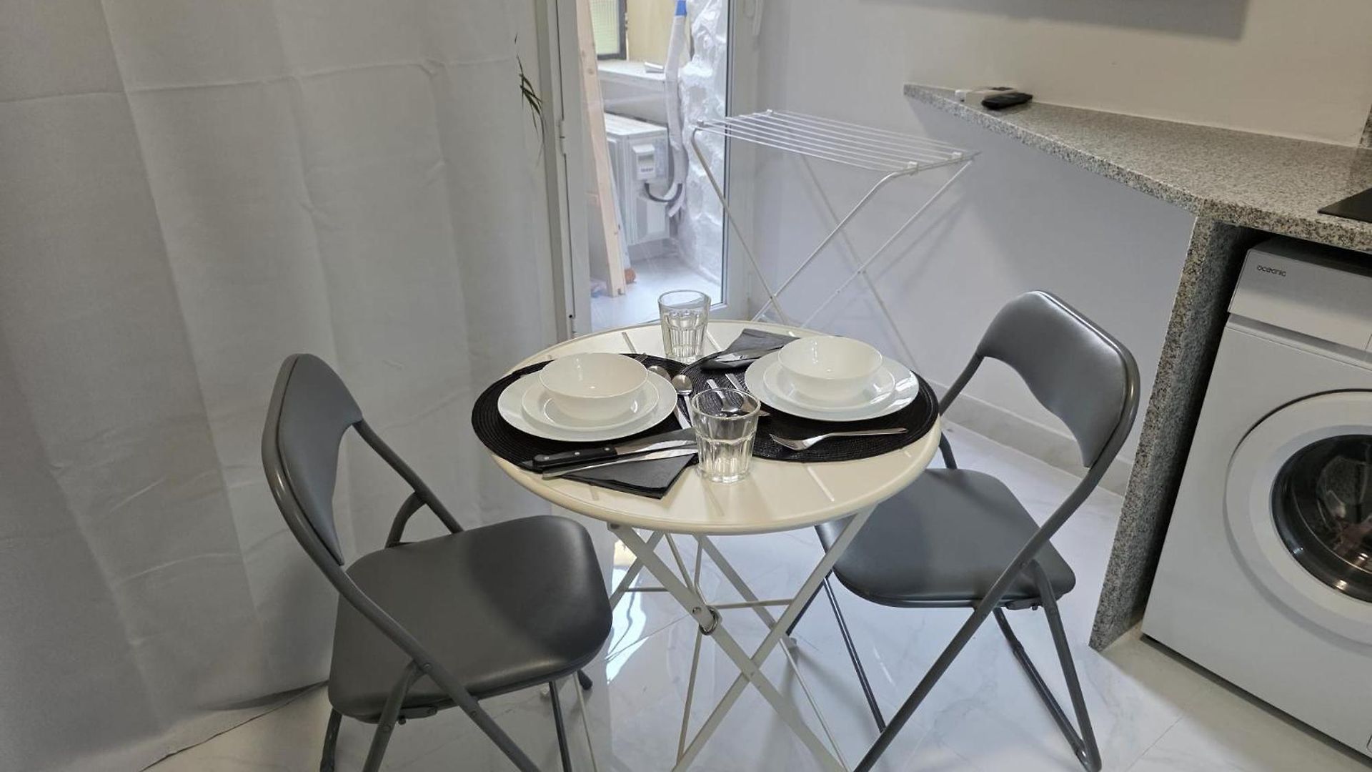 Elegant Riviera In Apartment *