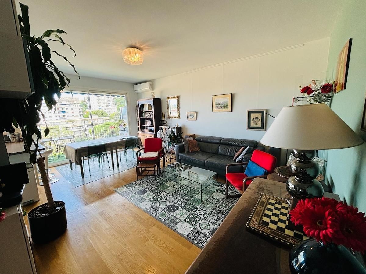 Superb 2 Bedrooms, Pools, Quiet, Near Sea *