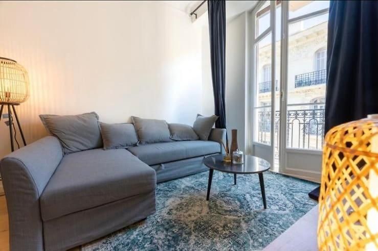 Apartment Beau 2 Pieces Au Coeur Du Carre D'or, Clim Nice