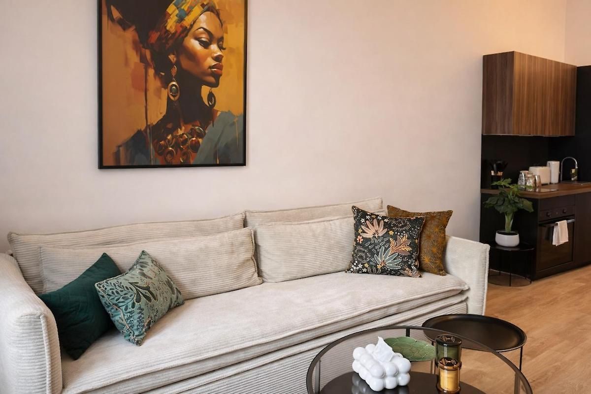 Apartment Beautiful With Terrace And Balcony *
