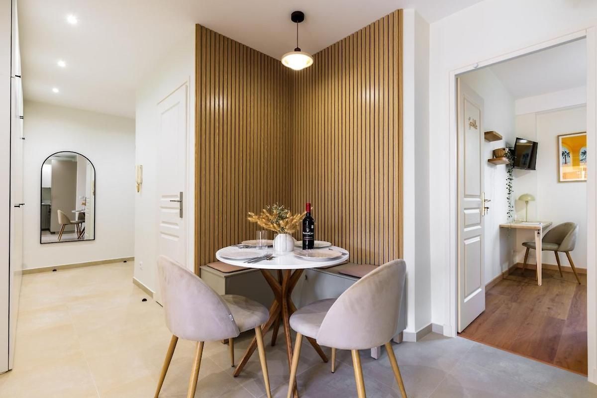 Charme Nicois, 15min De La Mer, 3 Chambres, Climatisation, Terrasse * Nice