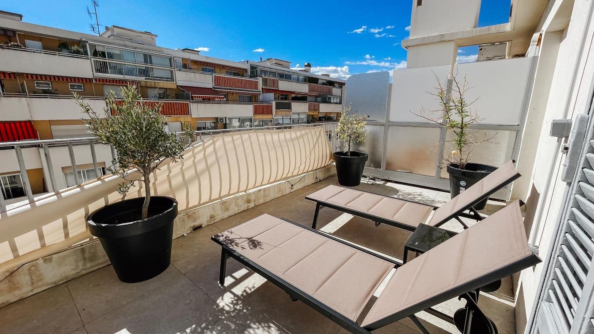 Terrasse Climatisation Parking