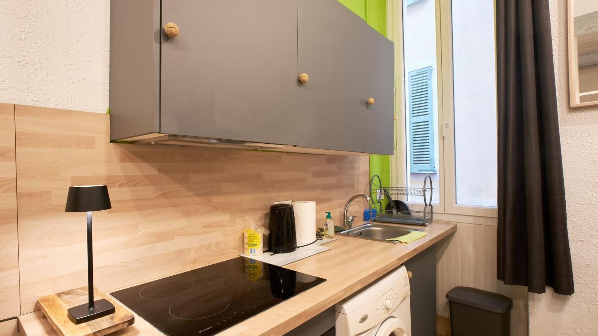 Apartment Loft Au Coeur Du Vieux-nice, A 5 Min De La