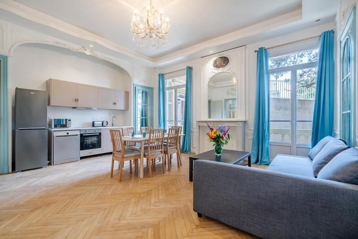 Monique Chic-free Parking Apartment *