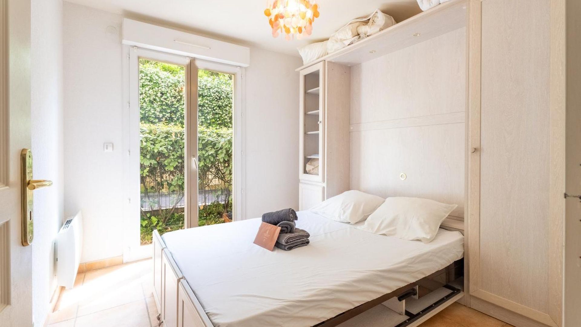 Summer Holidays Riviera Apartment