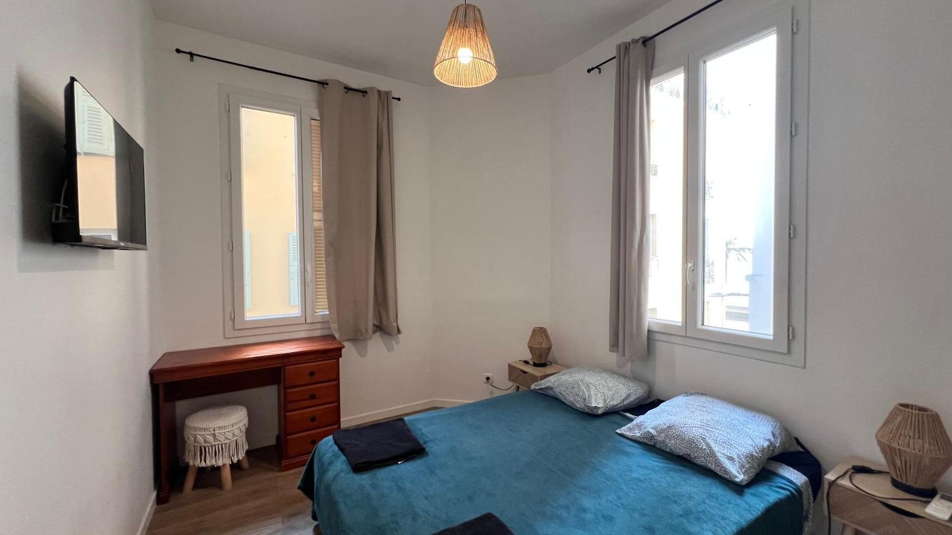 3 Chambres, Piscine Privee Et Parking Apartment Nice