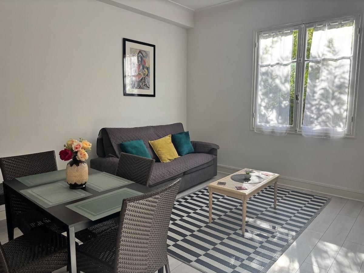 Apartment Large For 4 People Nice