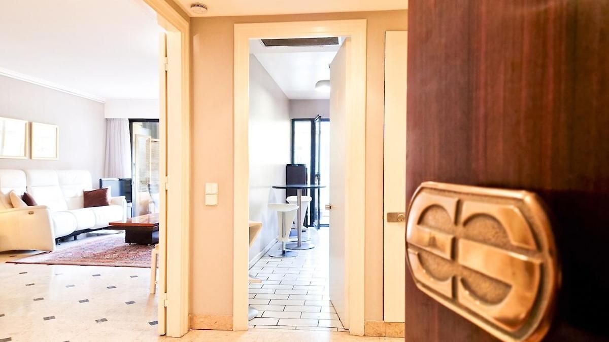 Apartment Au Coeur Du Chic Carre D'or