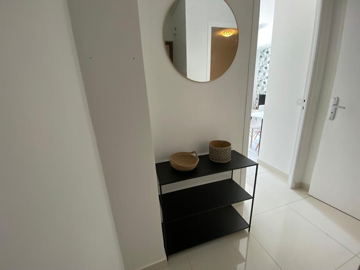 Proche Promenade Des Anglais, Climatise Apartment