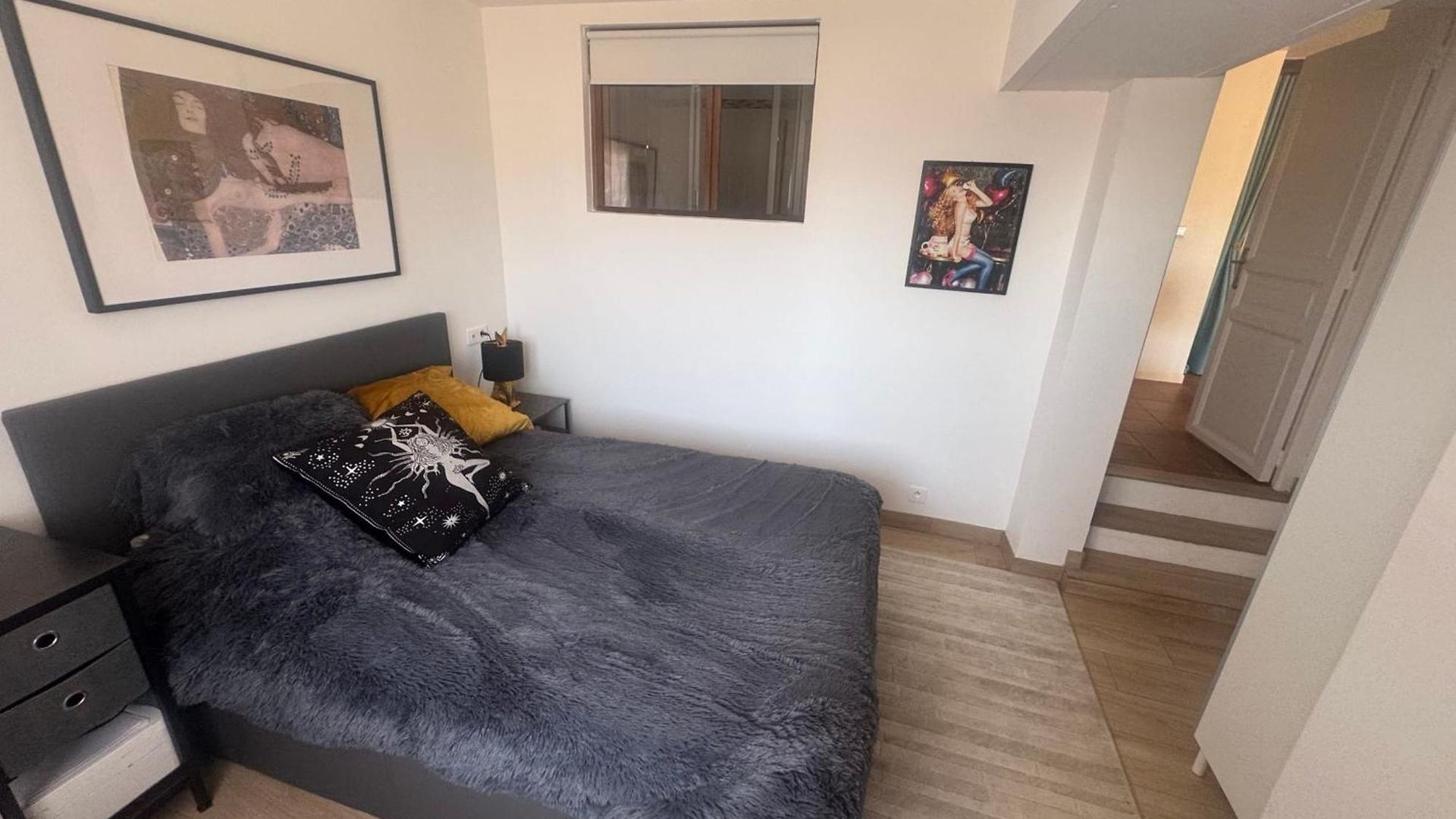 Beautiful 45 M With Terrace In Apartment