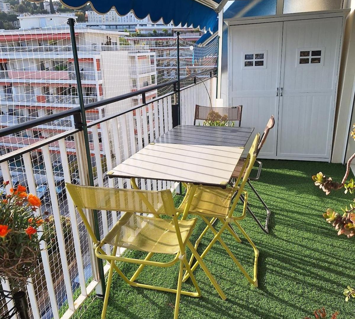 Superb 2 Bedrooms, Pools, Quiet, Near Sea Nice