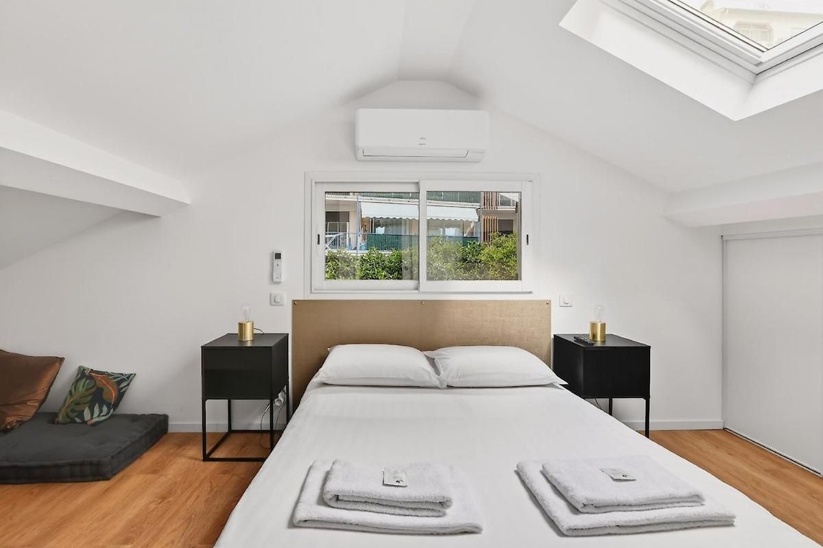 Magnifique Maison Avec Parking A 50m De La Nice