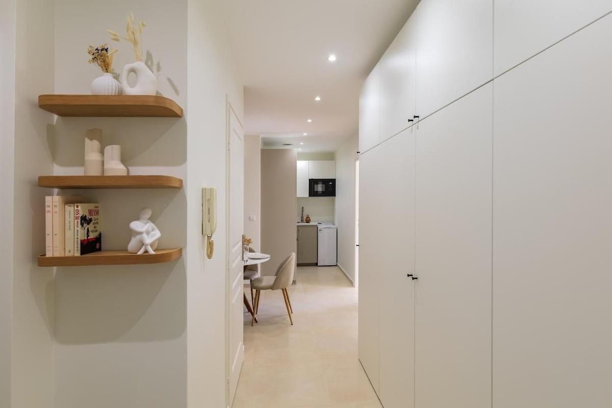 Apartment Charme Nicois, 15min De La Mer, 3 Chambres, Climatisation, Terrasse Nice