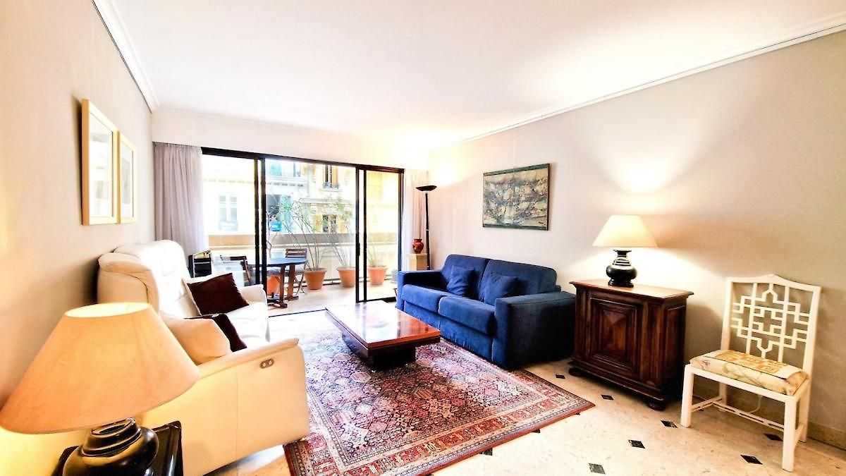Au Coeur Du Chic Carre D'or Apartment Nice