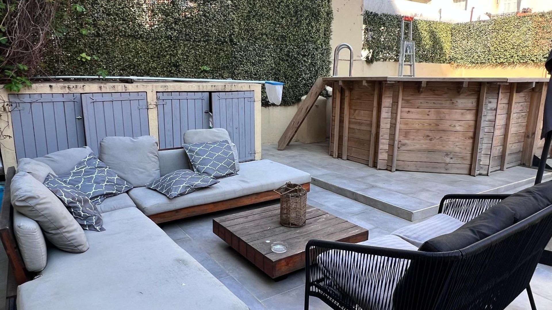 3 Chambres, Piscine Privee Et Parking Nice