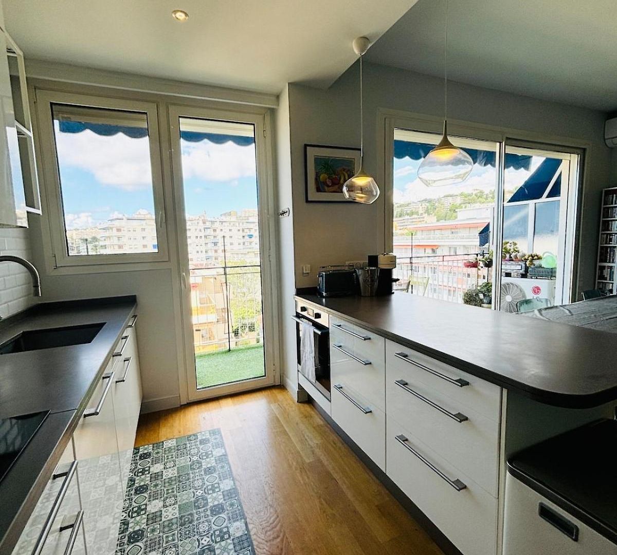 Superb 2 Bedrooms, Pools, Quiet, Near Sea Apartment