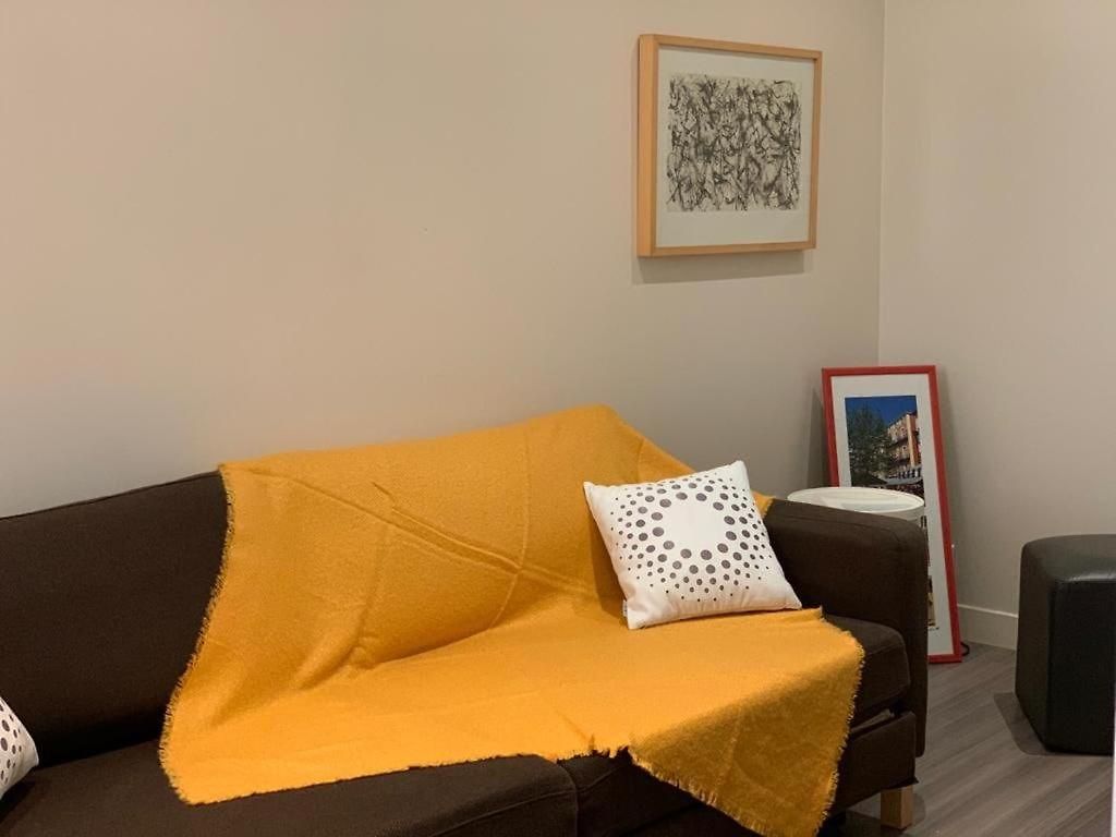 Charming Air-conditioned Apartment-prime Location In Old Nice