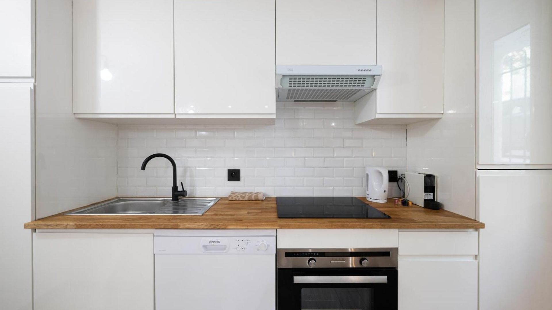 Apartment Cozy & Renovated - Close To Market Square Restaurants
