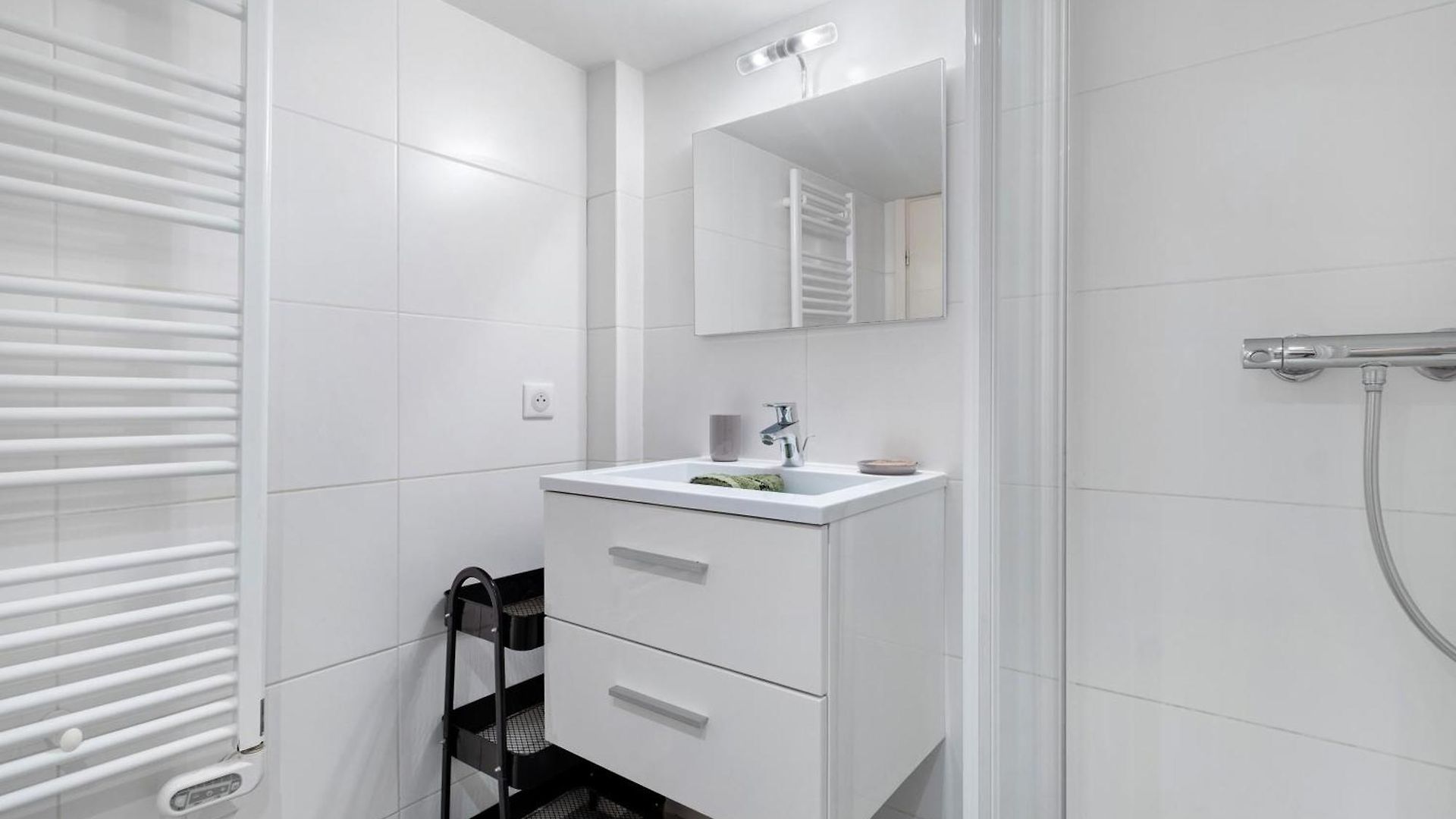 Vintage Apartment